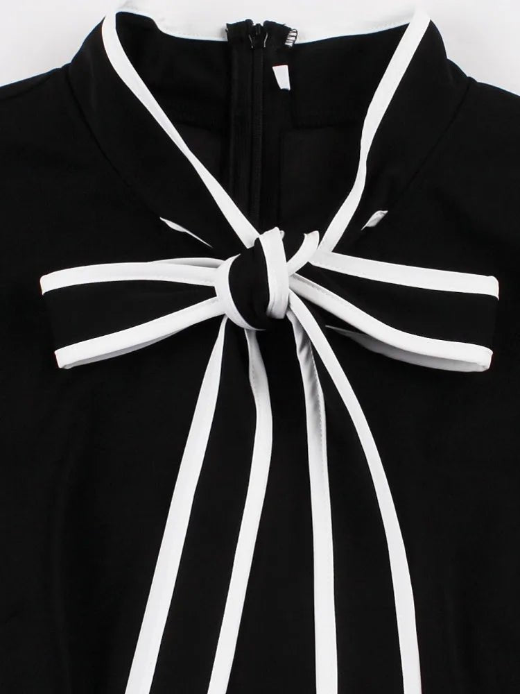 Années 60 Robe Évasée Contrastée Hepburn - Ma Penderie Vintage