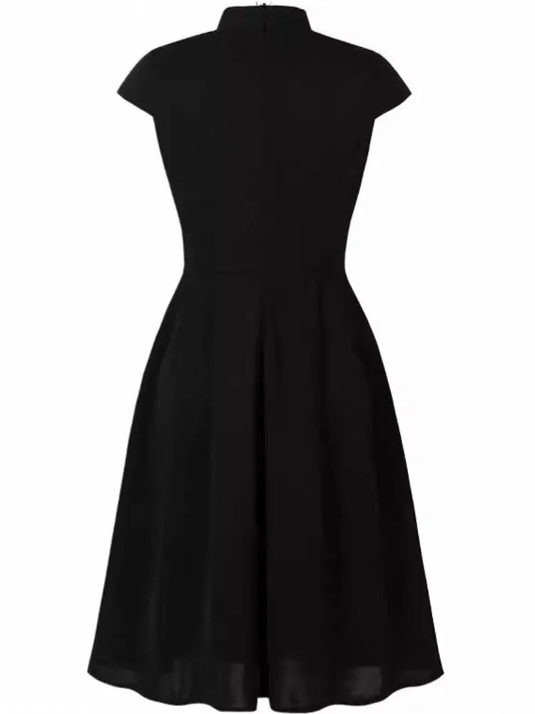 Années 60 Robe Évasée Contrastée Hepburn - Ma Penderie Vintage